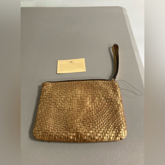 PRICE REDUCTION Patricia Nash Gold/tan purse New without tags  $50 - Picture 1 of 7